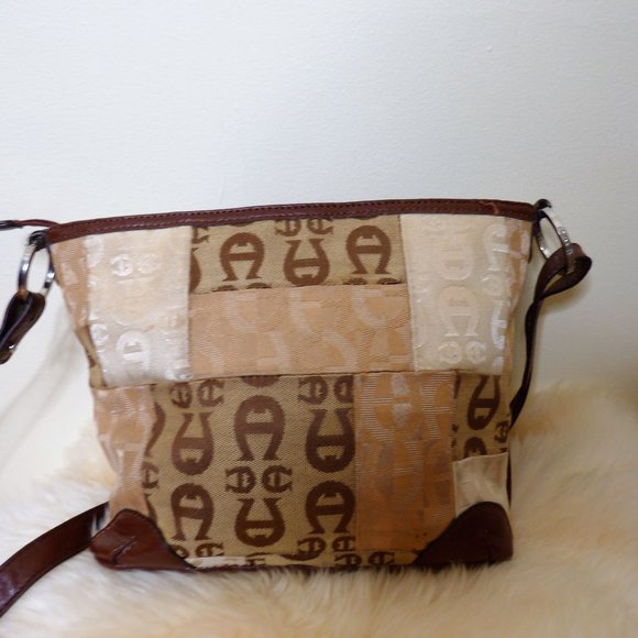 Vintage Etienne Aigner Equestrian Themed Zippered Bag - Picture 6 of 8